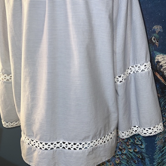 Peck & Peck Size XL V Neckline Blouse - Picture 11 of 14